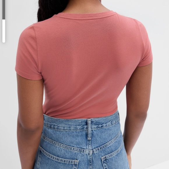 NWT GAP Crewneck T-Shirt Bodysuit Color: Earthenware Red - Picture 3 of 8